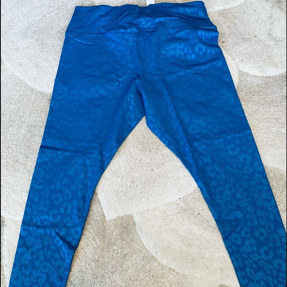 High-Waisted Foil Leopard-Print Pocket Leggings - Picture 3 of 4